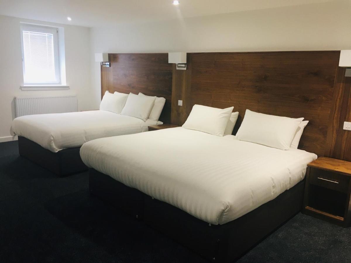 Cairn Hotel Батгейт Екстериор снимка